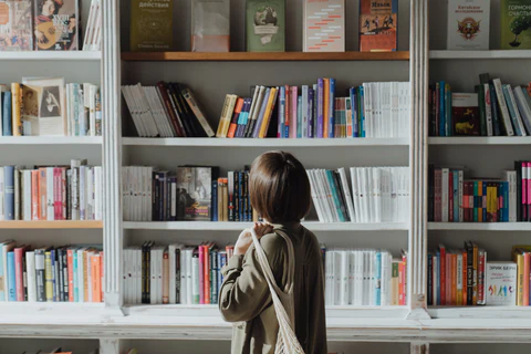 A Social Media Cleanse: Why Reading Books Make You Better